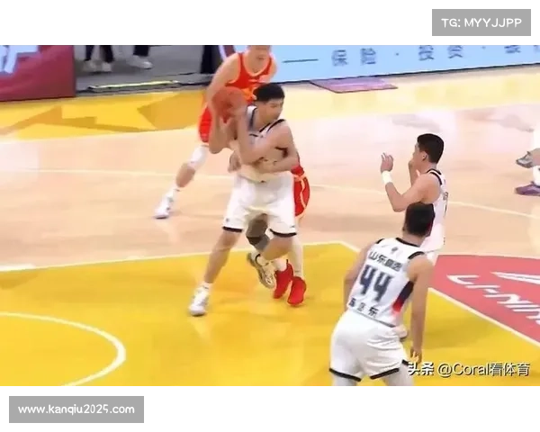 广厦86-77复仇山东，塔克18分助队稳居榜首