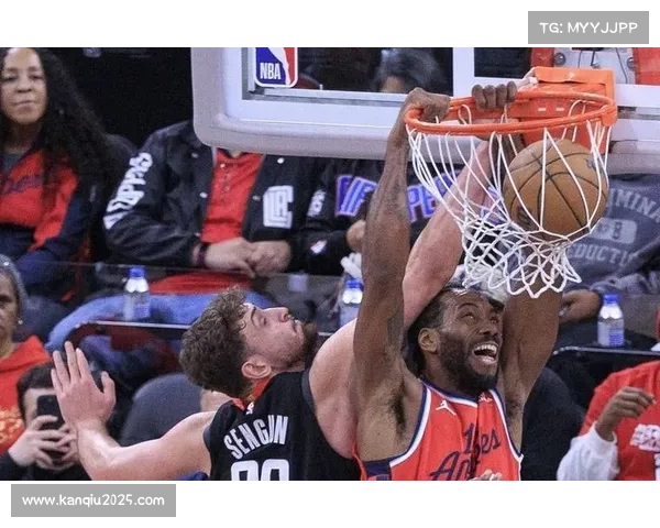 快船105-102险胜火箭，伦纳德关键三分锁定胜局